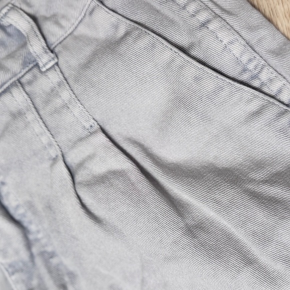 Faherty pleated high waisted denim shorts - Picture 3 of 5